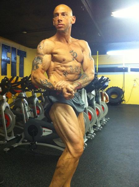 RKC Instructor Keith Veri's first NPC show in 2011