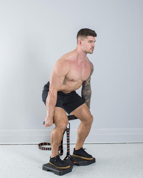 IsoMax Exercises Hack Squat 600x750